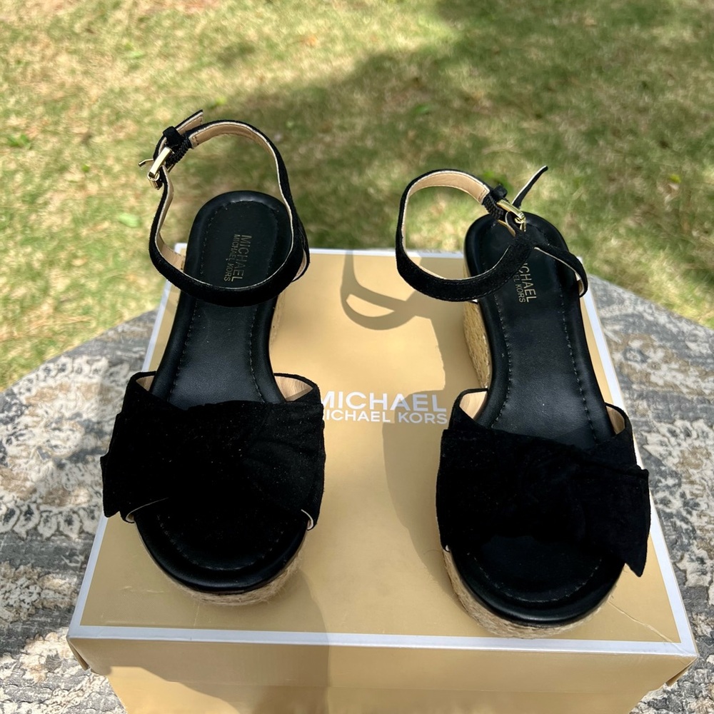 MICHAEL- Michael Kors Mid Wedges - women’s size 5.5 - Picture 12 of 15